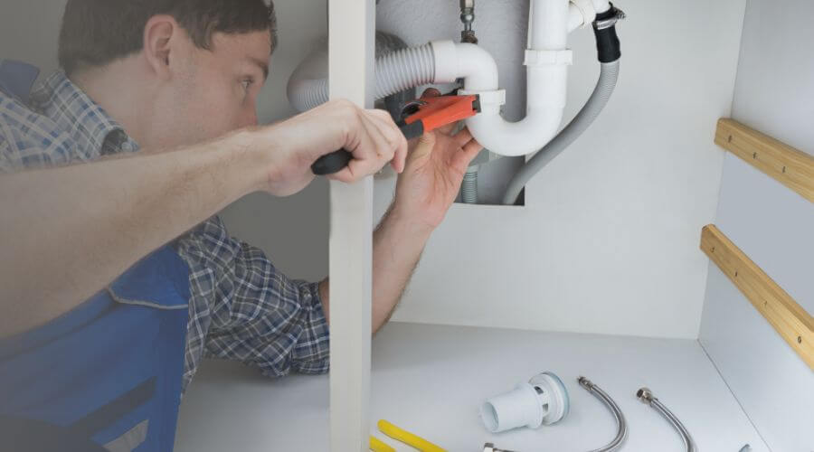 Local tankless water heater installation in Eustis, NE